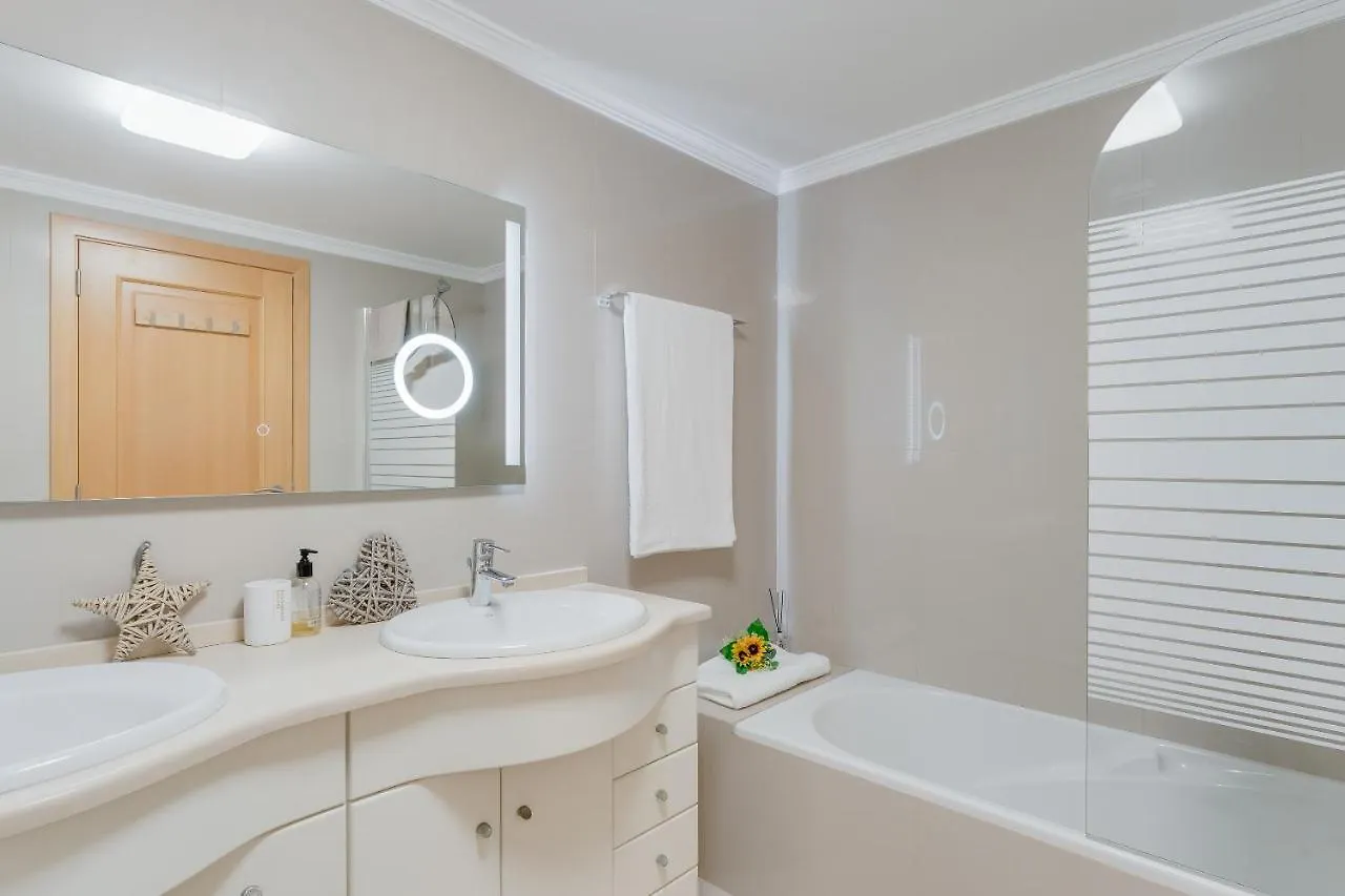 Sunny Beach Machico Apartment By Hr Madeira